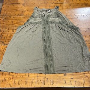 Cable & Gauge Olive Top